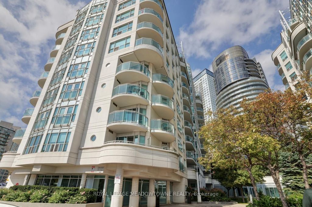 Photo of 600 Queens Quay #633, Toronto, ON M5V 3M3 (MLS # C12432118)
