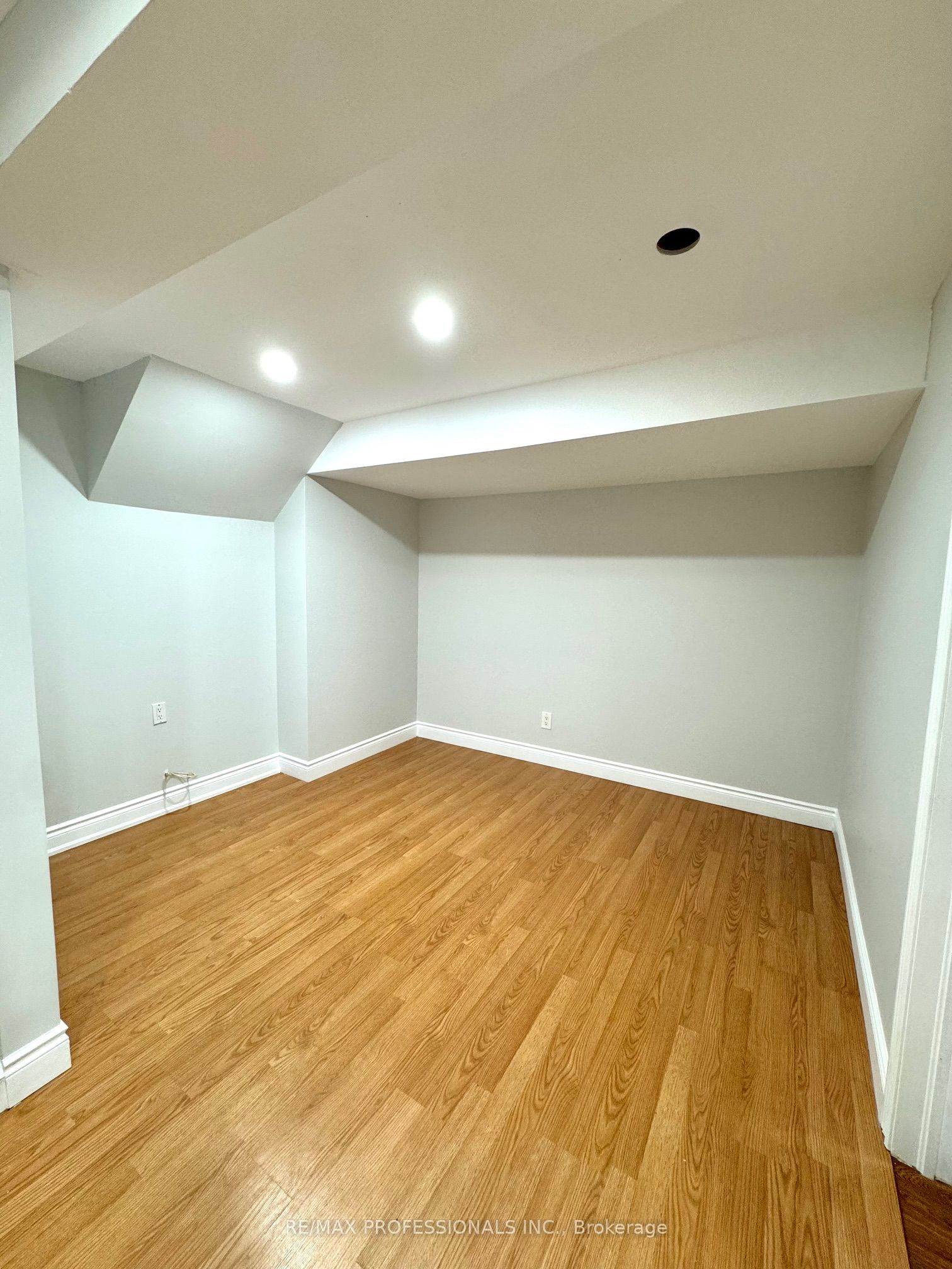 740 Annamore Drive BSMT