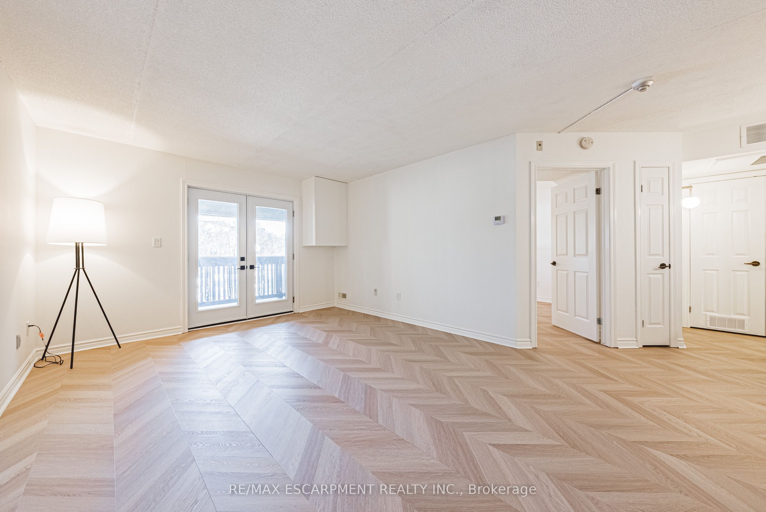 2030 Cleaver Avenue 206