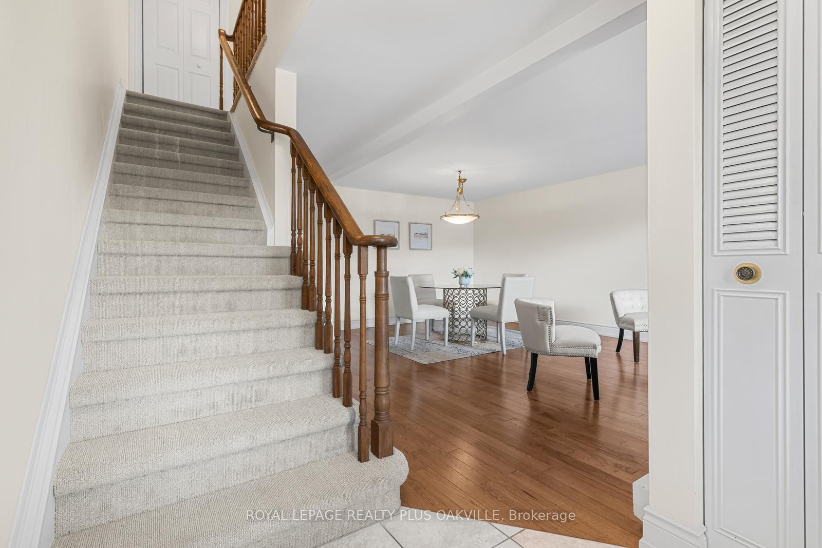 2066 Brant Street 4