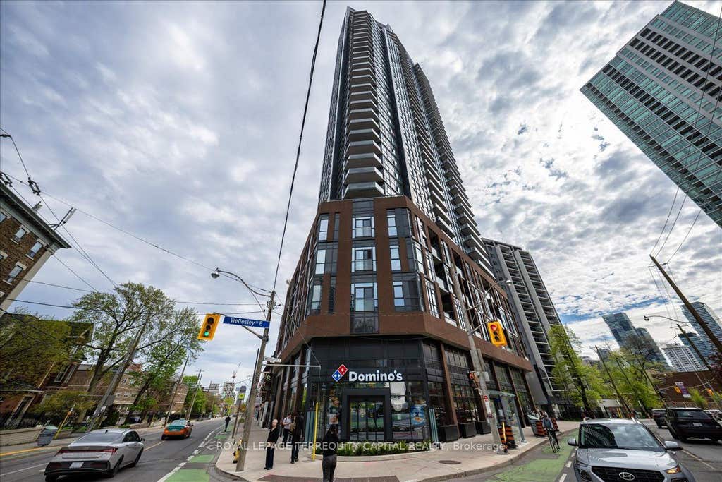 Photo of 159 Wellesley Street E #3002, Toronto, ON M4Y 0H5 (MLS # C13652206)