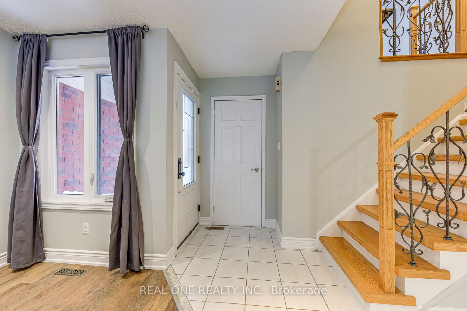 2006 Glenada Crescent 2