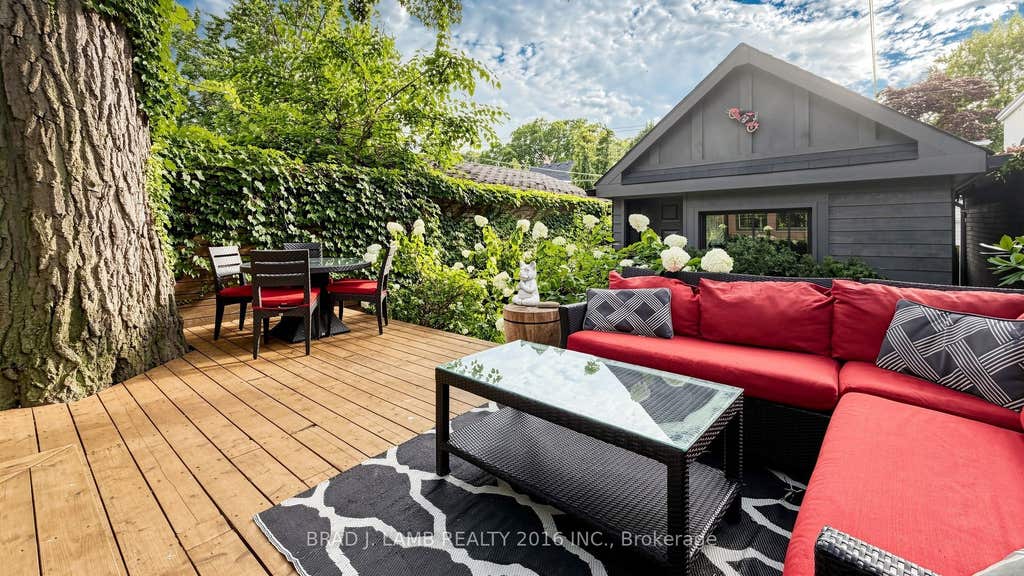 Photo of 154 Fairview Avenue, Toronto, ON M6P 3A5 (MLS # W13692126)