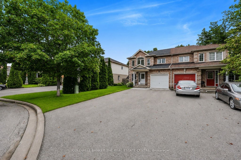 Photo of 37 Rainbow Court, Georgina, ON L4P 3Z6 (MLS # N13813572)