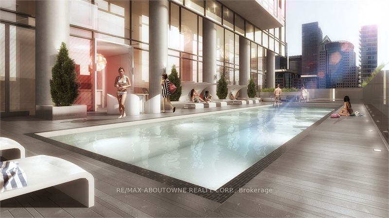 290 Adelaide Street W 802