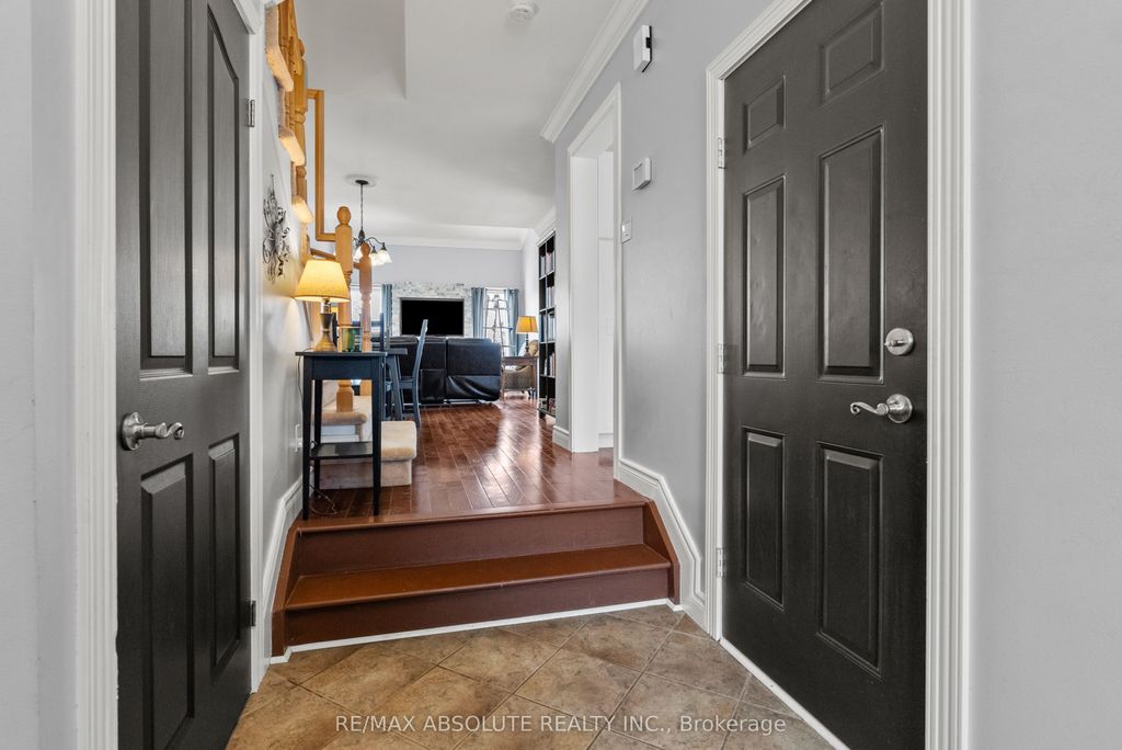 Photo of 4199 Owl Valley Drive, Blossom Park - Airport and Area, ON K1V 1L9 (MLS # X13140272)