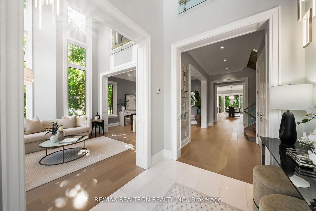 Photo of 14 Westglen Crescent, Toronto, ON M9B 4R1 (MLS # W13502892)