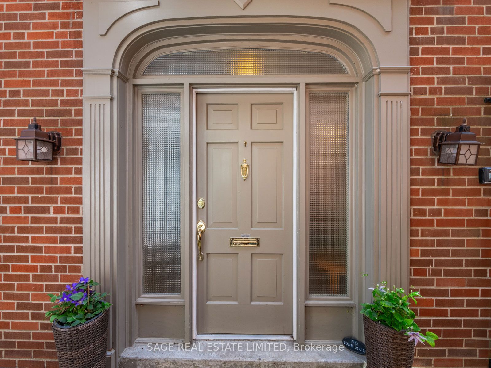 88A Glen Road