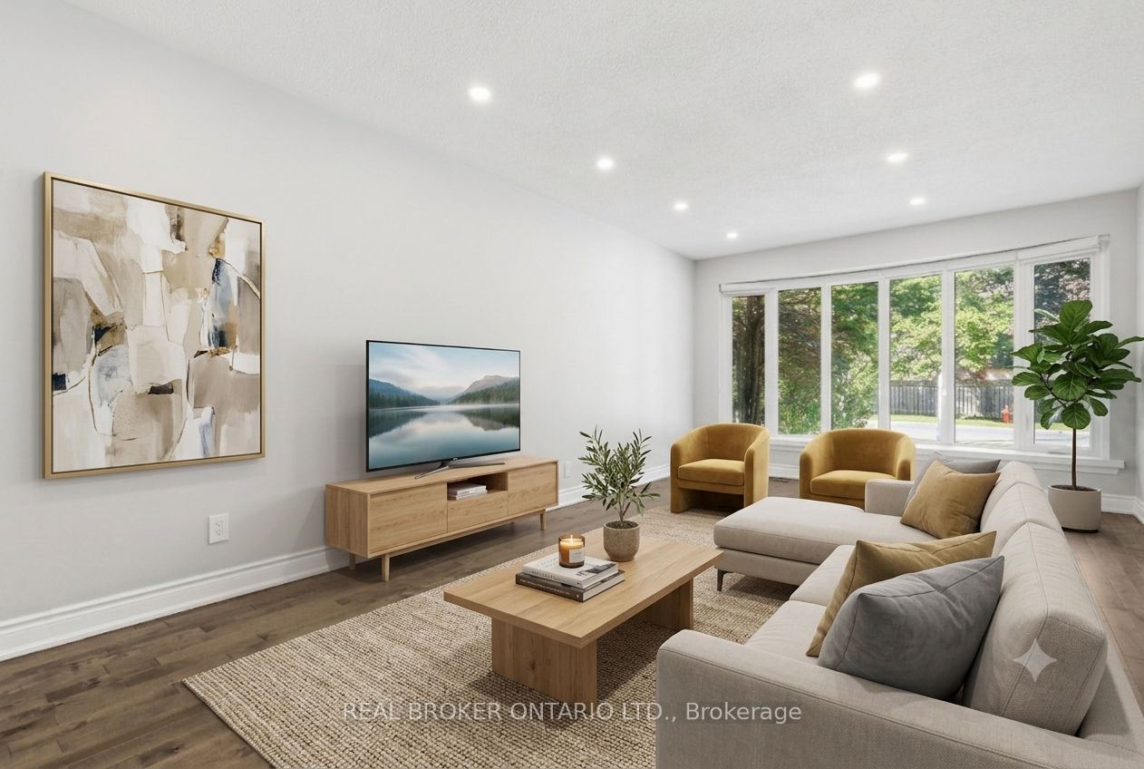 2535 Padstow Crescent
