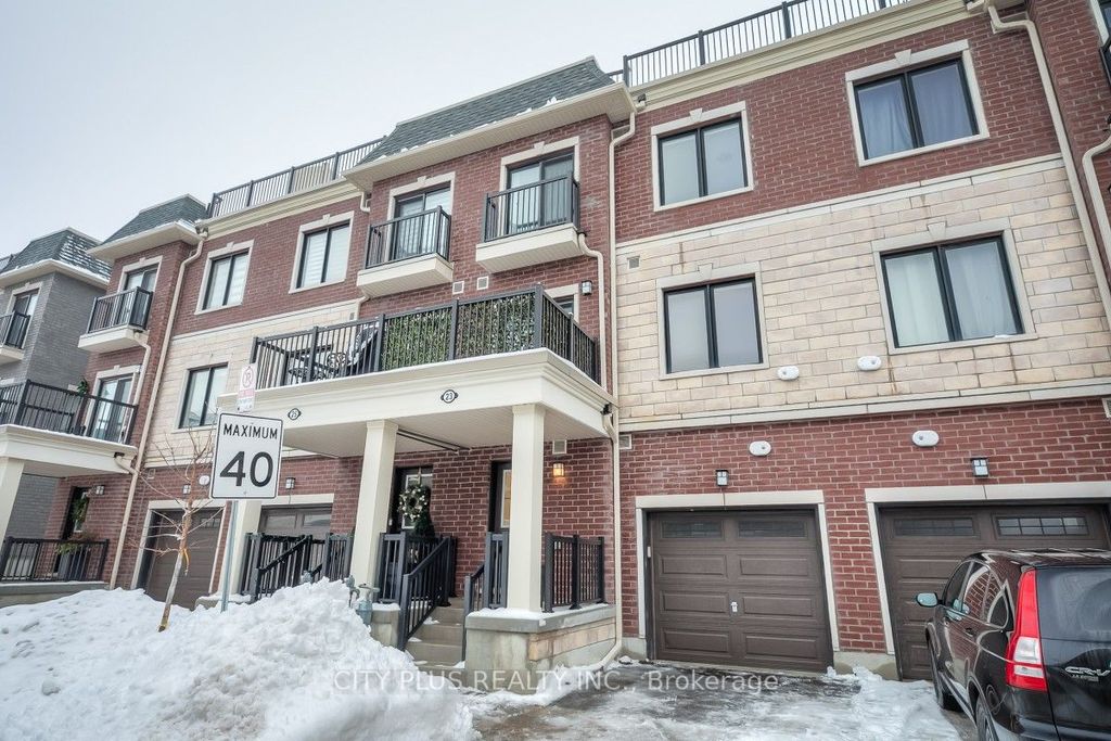 Photo of 23 NORDIC Lane, Whitchurch-Stouffville, ON L4A 4W8 (MLS # N12813948)