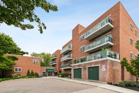 1 Lawlor Avenue 206 Toronto ON M4E 3L8