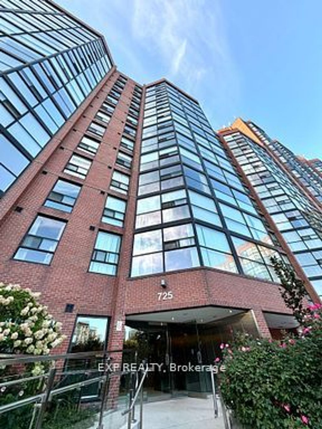 Photo of 725 King Street W #705, Toronto, ON M5V 2W9 (MLS # C12437785)