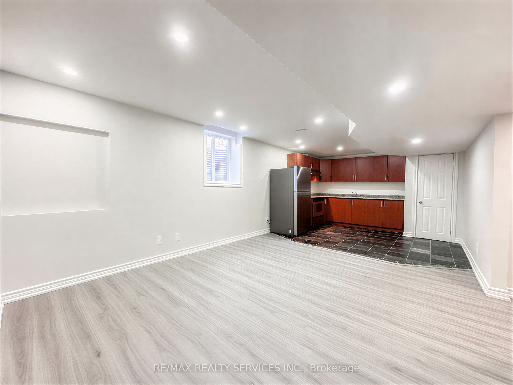 1584 Stevenson Street