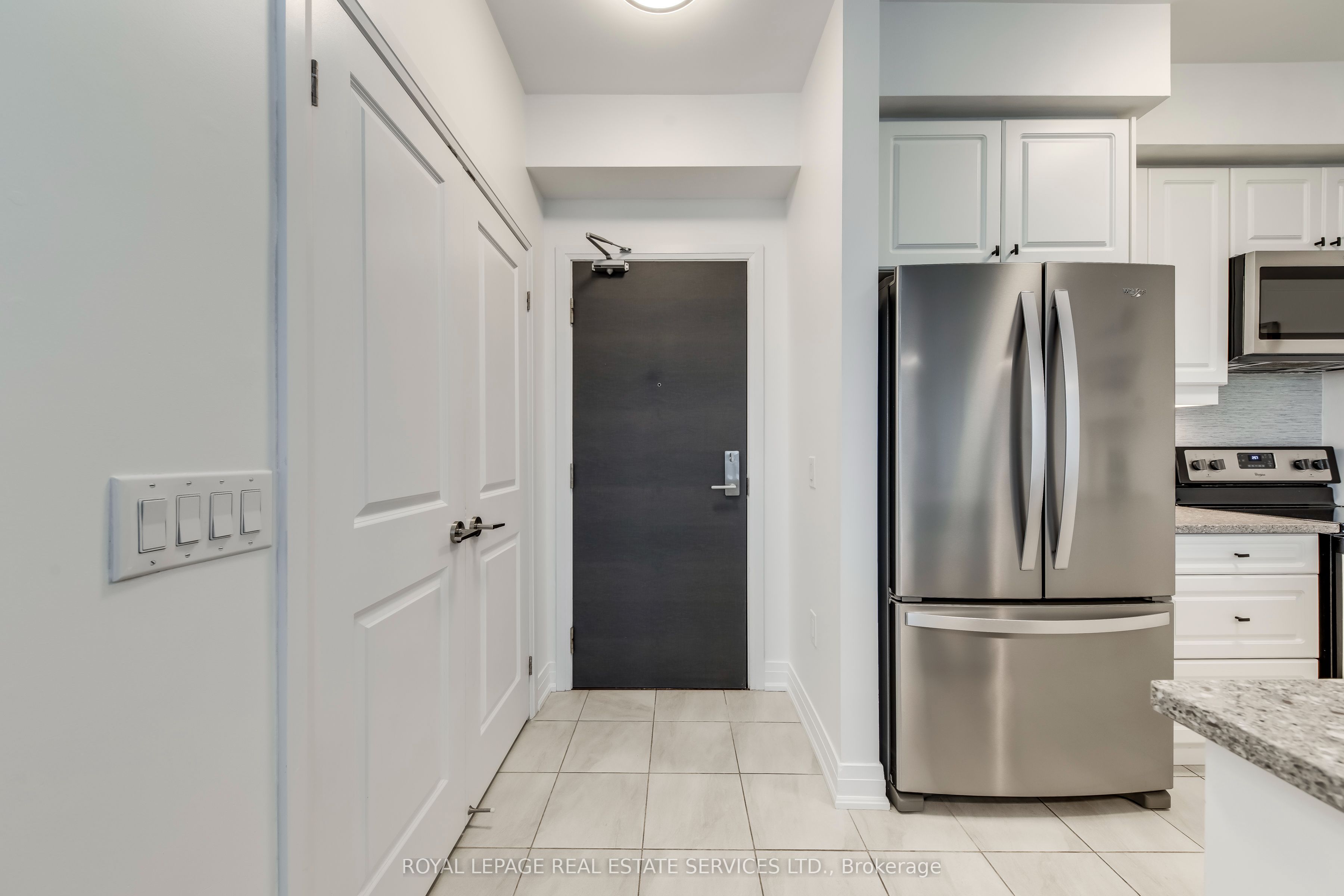 2388 Khalsa Gate 307