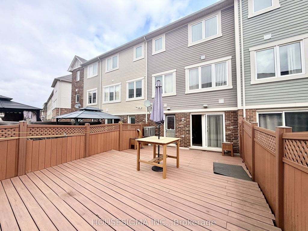 Photo of 92 Lathbury Street, Brampton, ON L7A 0R8 (MLS # W12987380)