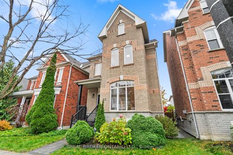 21 Spring Meadow Avenue Markham ON L6B 1B5