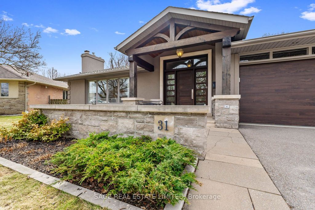 Photo of 31 Ashwood Crescent, Toronto, ON M9A 1Z2 (MLS # W12934638)