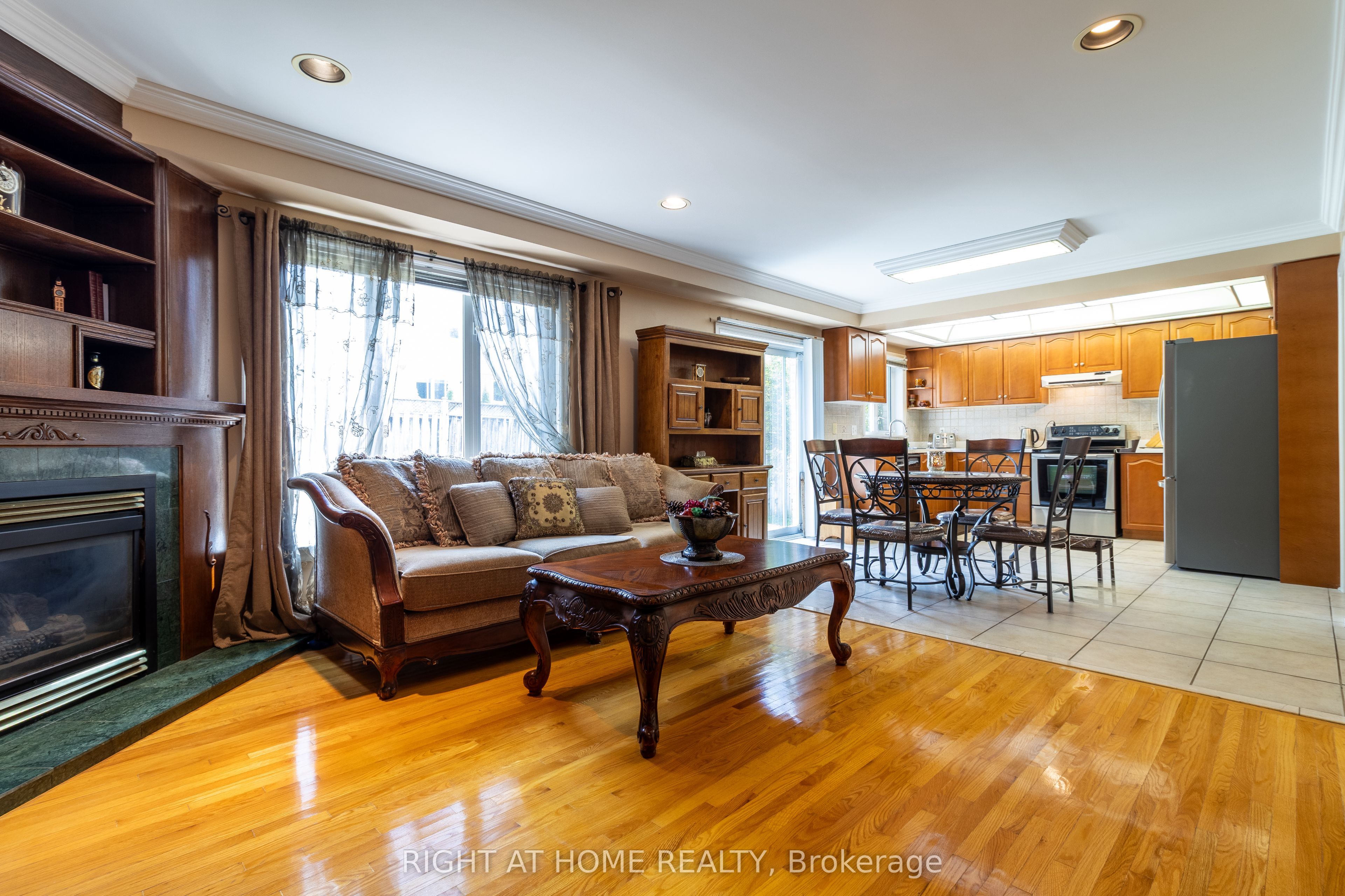 1887 Fairport Road