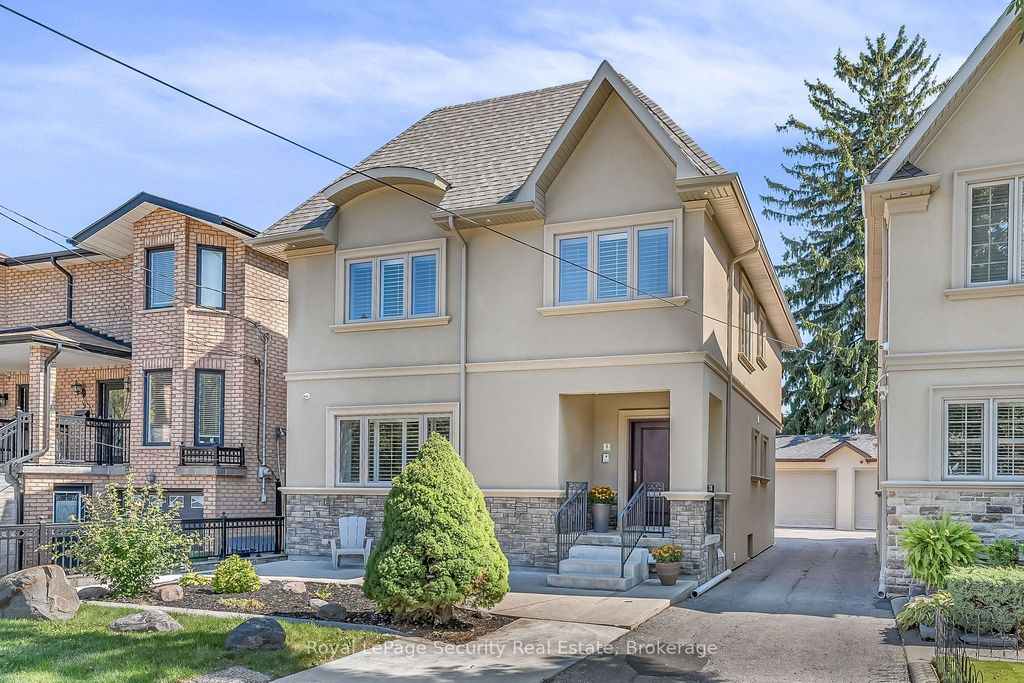 Photo of 7 Avalon Avenue, Toronto, ON M6N 4V4 (MLS # W12403069)