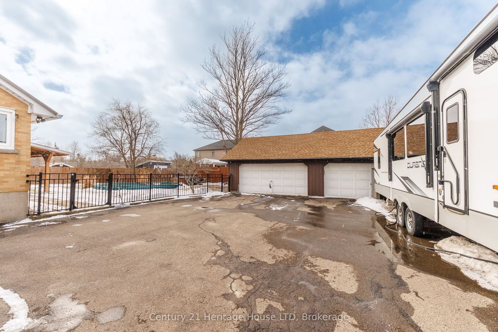 Photo of 467 Gorham Rd Road, Fort Erie, ON L0S 1N0 (MLS # X12817528)