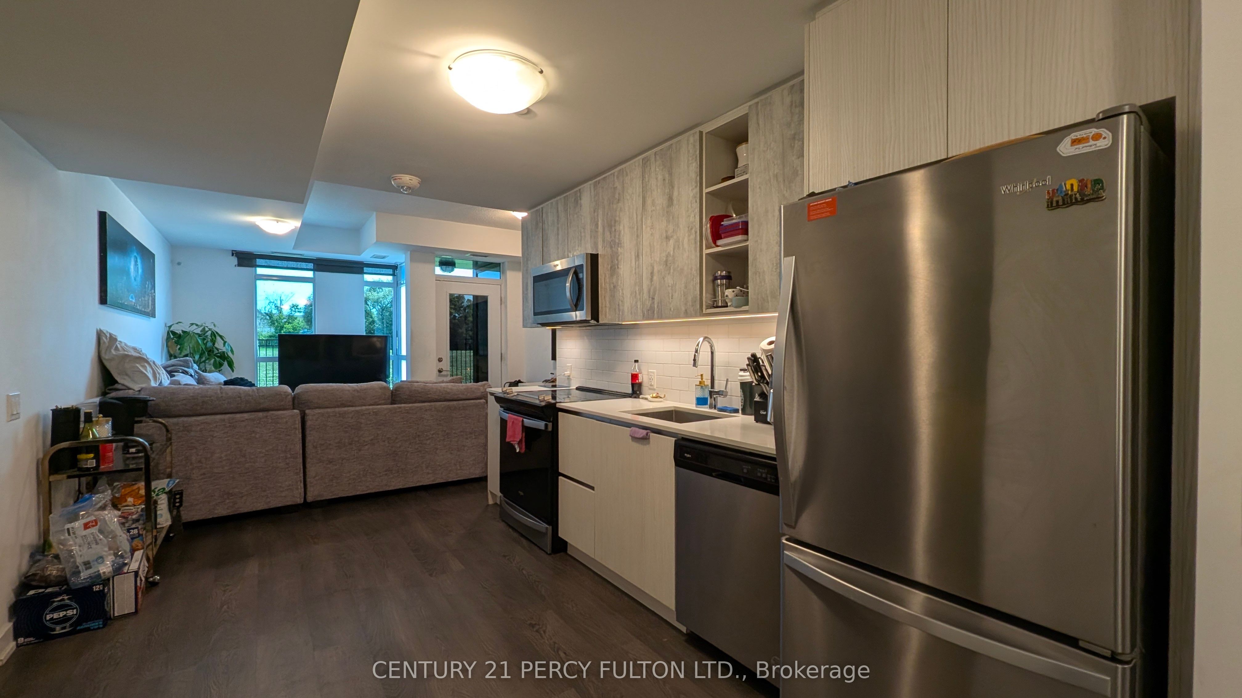 251 Manitoba Street 128