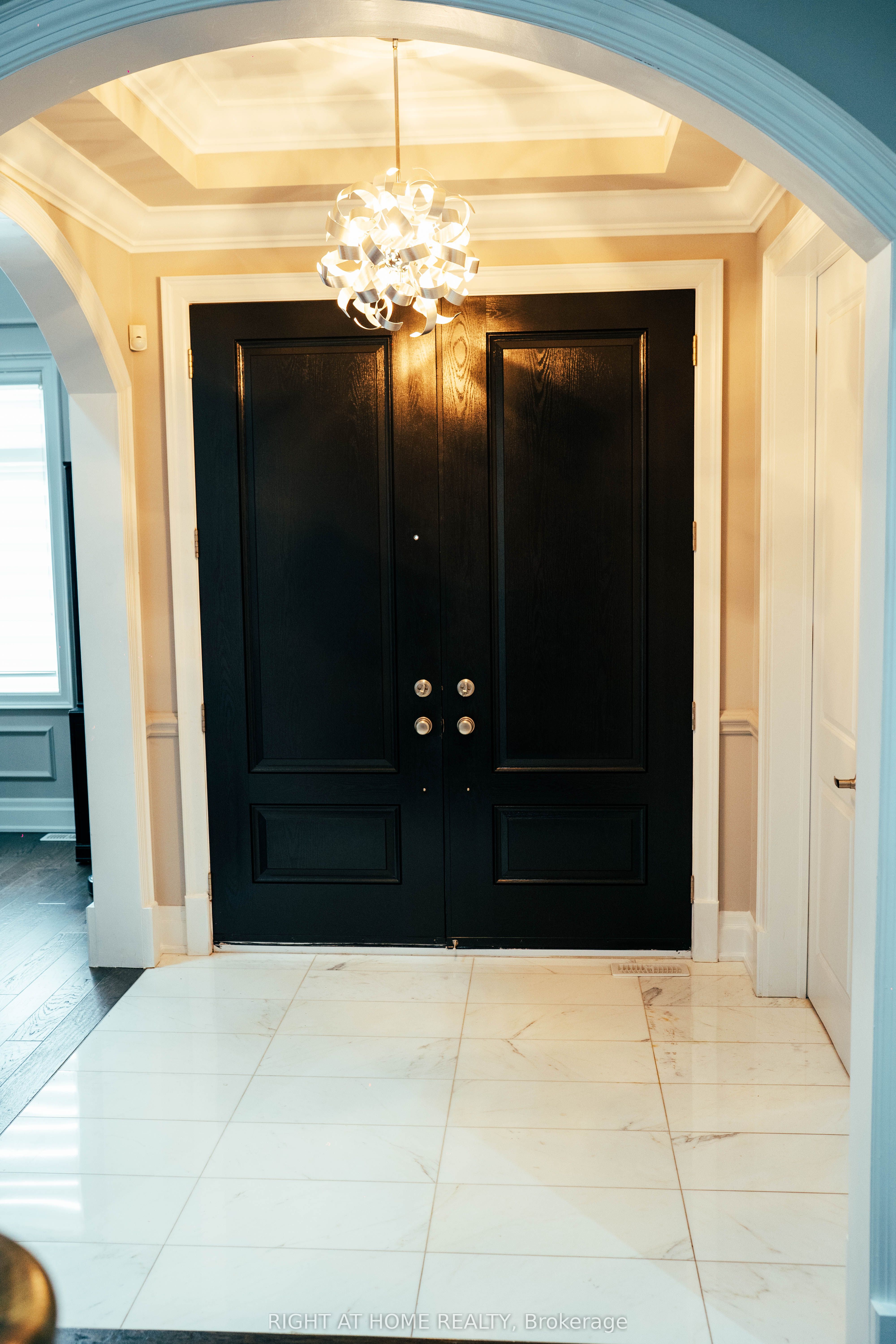 11 Fairmont Close