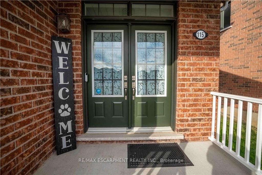 Photo of 115 Larry Crescent, Haldimand, ON N3W 0B2 (MLS # X12795362)