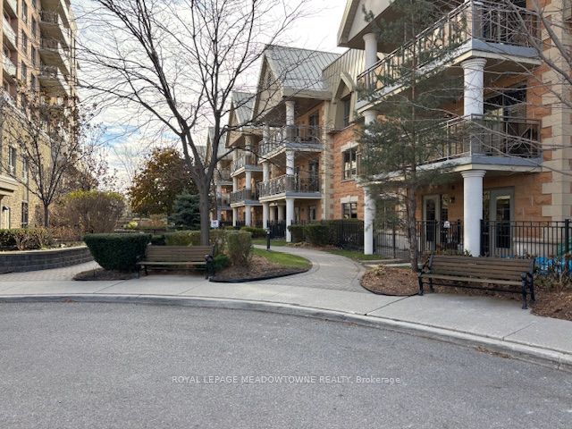 830 Scollard Court 313