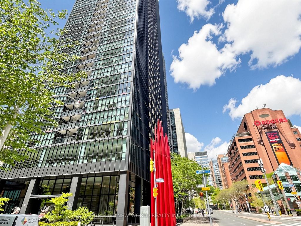 Photo of 110 Charles Street E #1406, Toronto, ON M4Y 1T5 (MLS # C13205940)