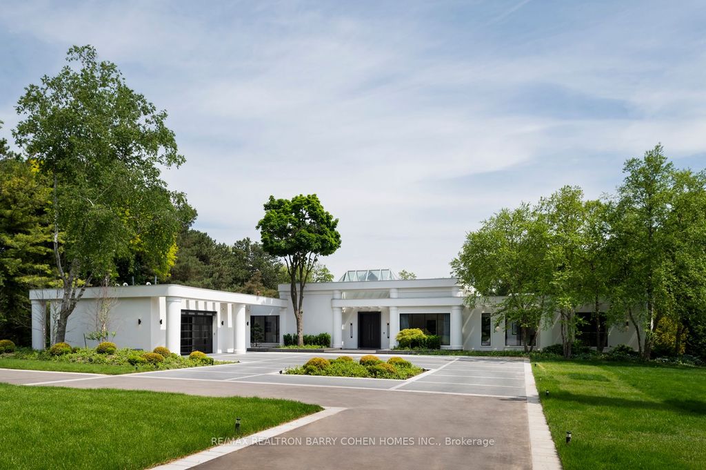 Photo of 45 Park Lane Circle, Toronto, ON M3C 2N3 (MLS # C12346389)