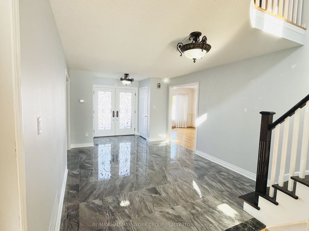 Photo of 191 Burton Grove, King, ON L7B 1C7 (MLS # N12754264)