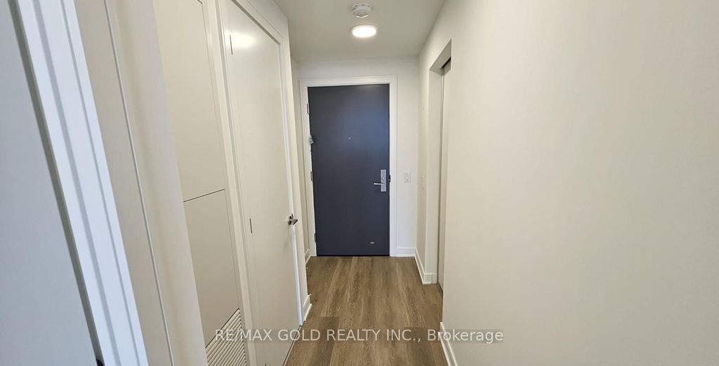 Photo of 86 Dundas Street E #1319, Mississauga, ON L5A 0B1 (MLS # W12457611)