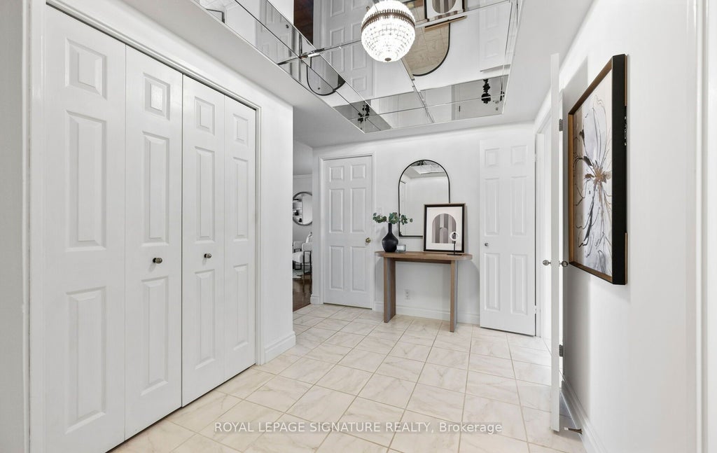 Photo of 1 Concorde Place #1704, Toronto, ON M3C 3K6 (MLS # C13840376)