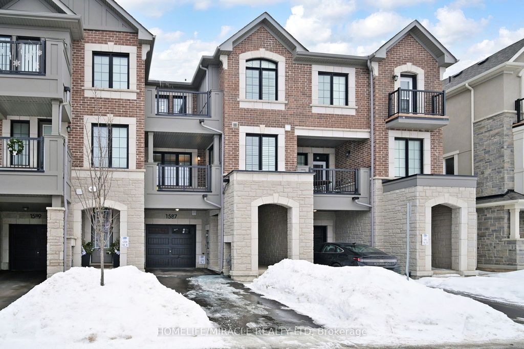 Photo of 1587 Moira Crescent, Milton, ON L9E 1X8 (MLS # W12795930)