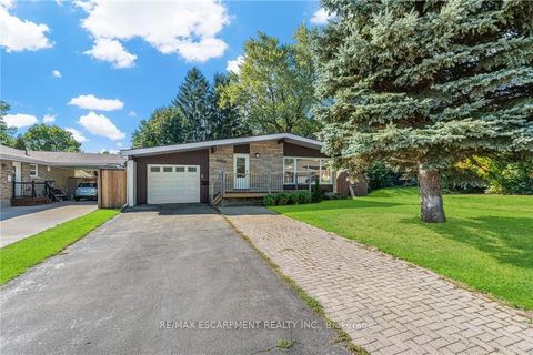 Property photo of 6122 mayfair drive, niagara falls, ON l2j 1w1