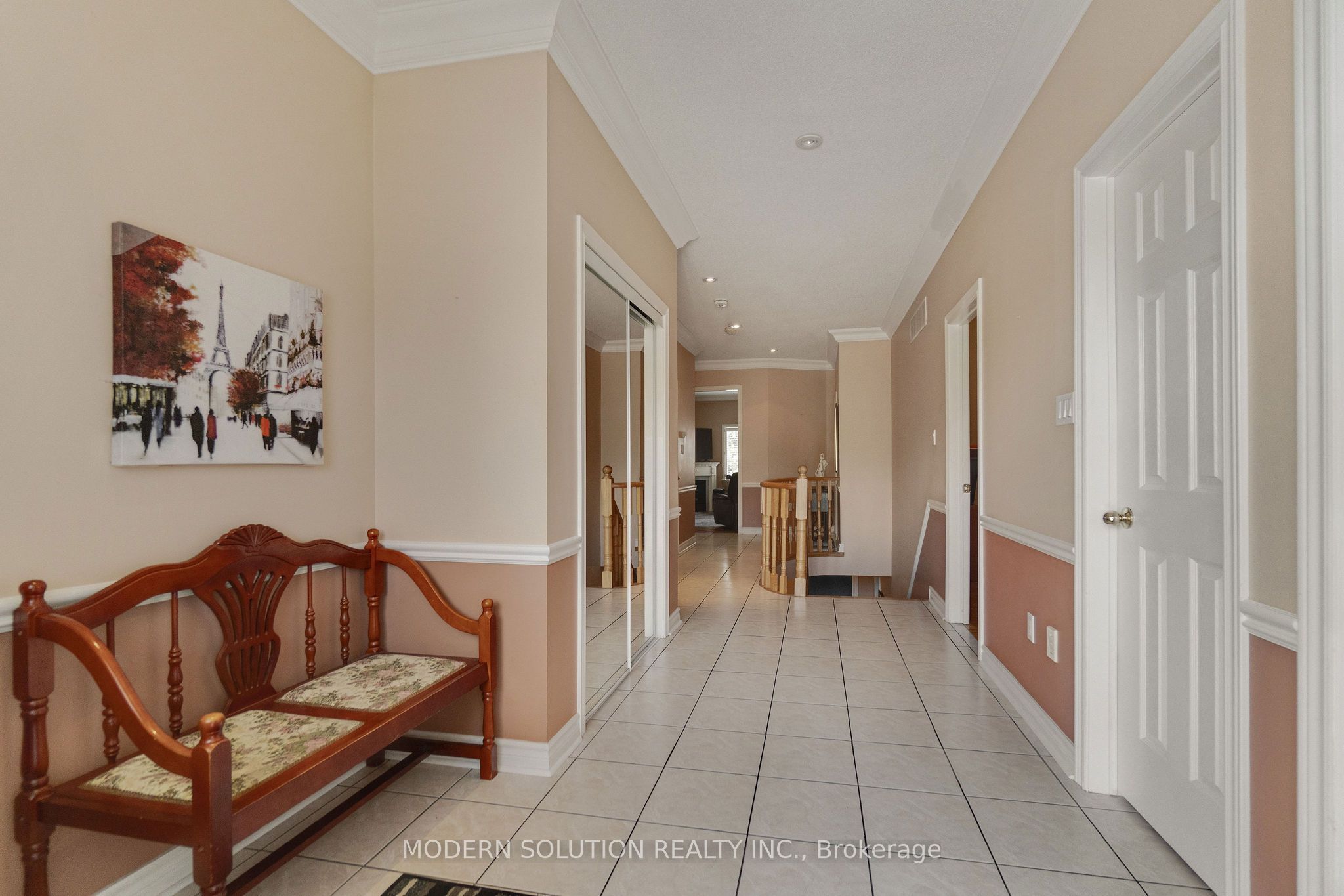 53 Ellwood Drive W