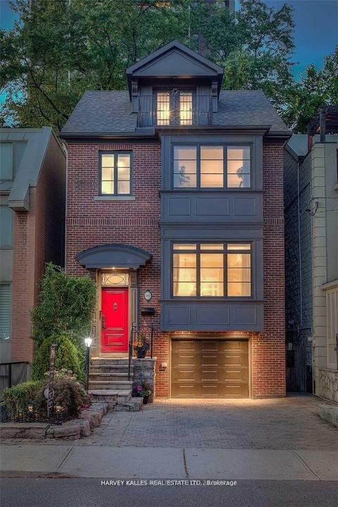 106 Belmont Street Toronto ON M5R 1P8