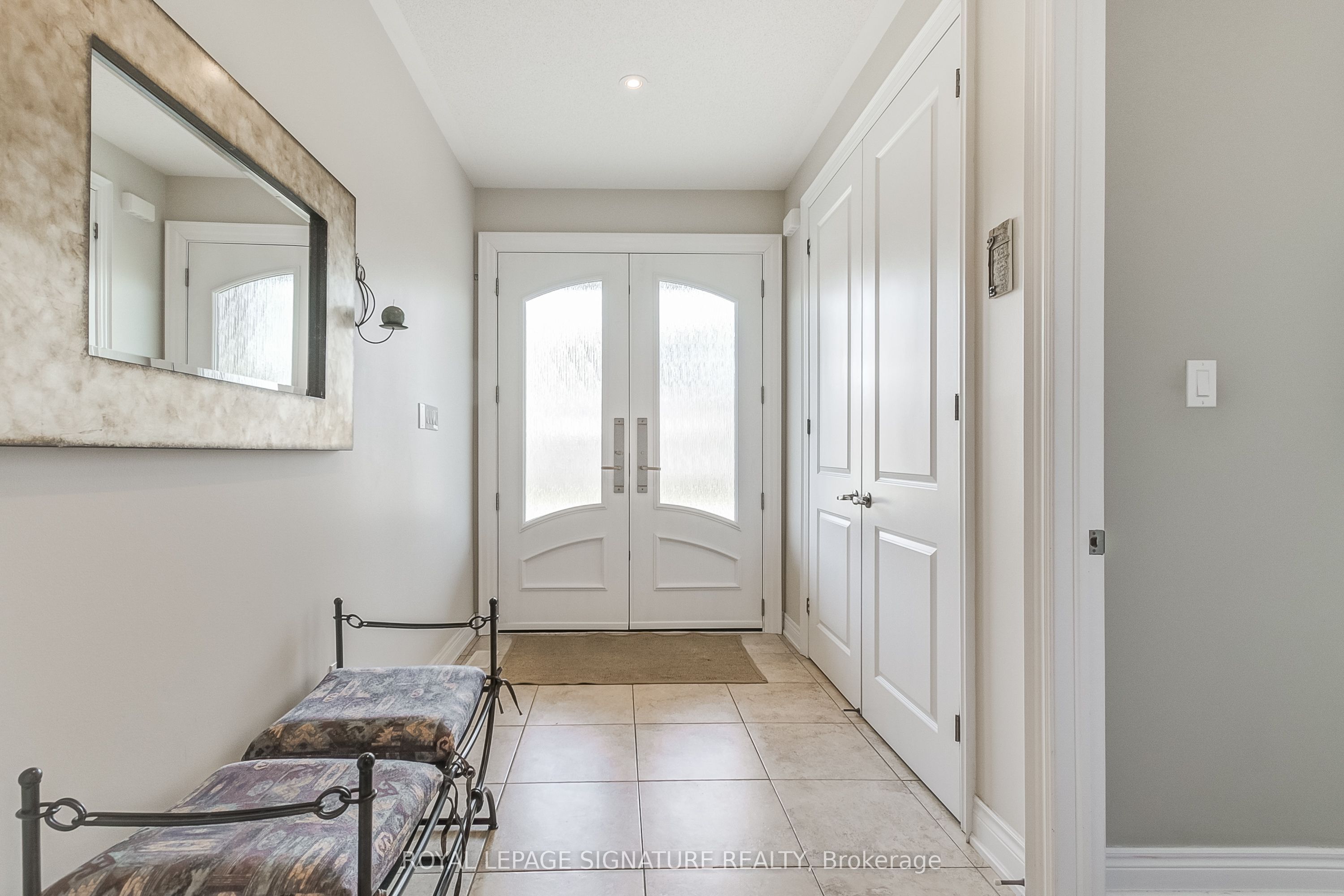 18 Flanders Road