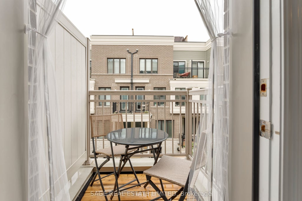 Photo of 140 Long Branch Avenue #27, Toronto, ON M8W 0B1 (MLS # W13765816)