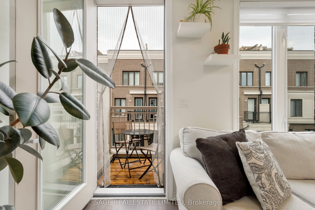 Photo of 140 Long Branch Avenue #27, Toronto, ON M8W 0B1 (MLS # W13765816)