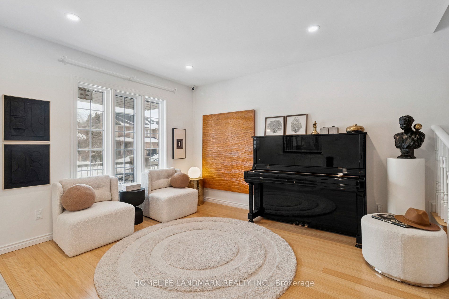 239 Fred Mclaren Boulevard