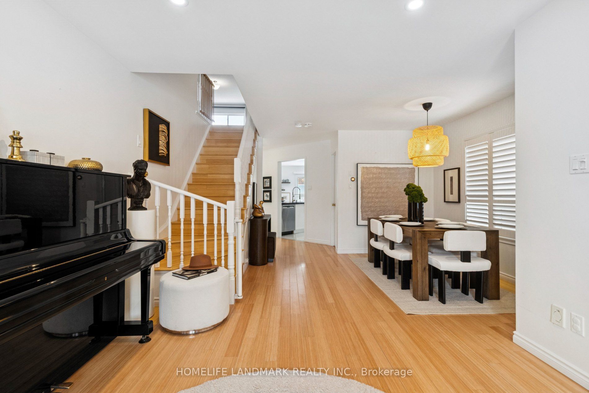 239 Fred Mclaren Boulevard