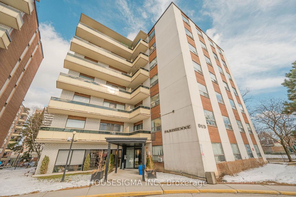 Photo of 915 Midland Avenue #501, Toronto, ON M1K 4G1 (MLS # E12894192)