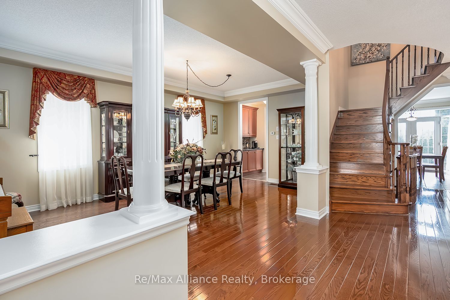 2489 Whistling Springs Crescent