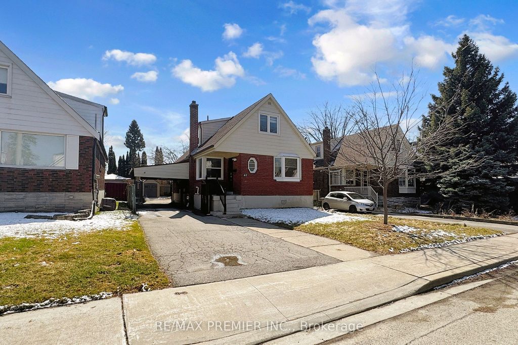 Photo of 47 Amsterdam Avenue, Toronto, ON M4B 2B9 (MLS # E13007110)