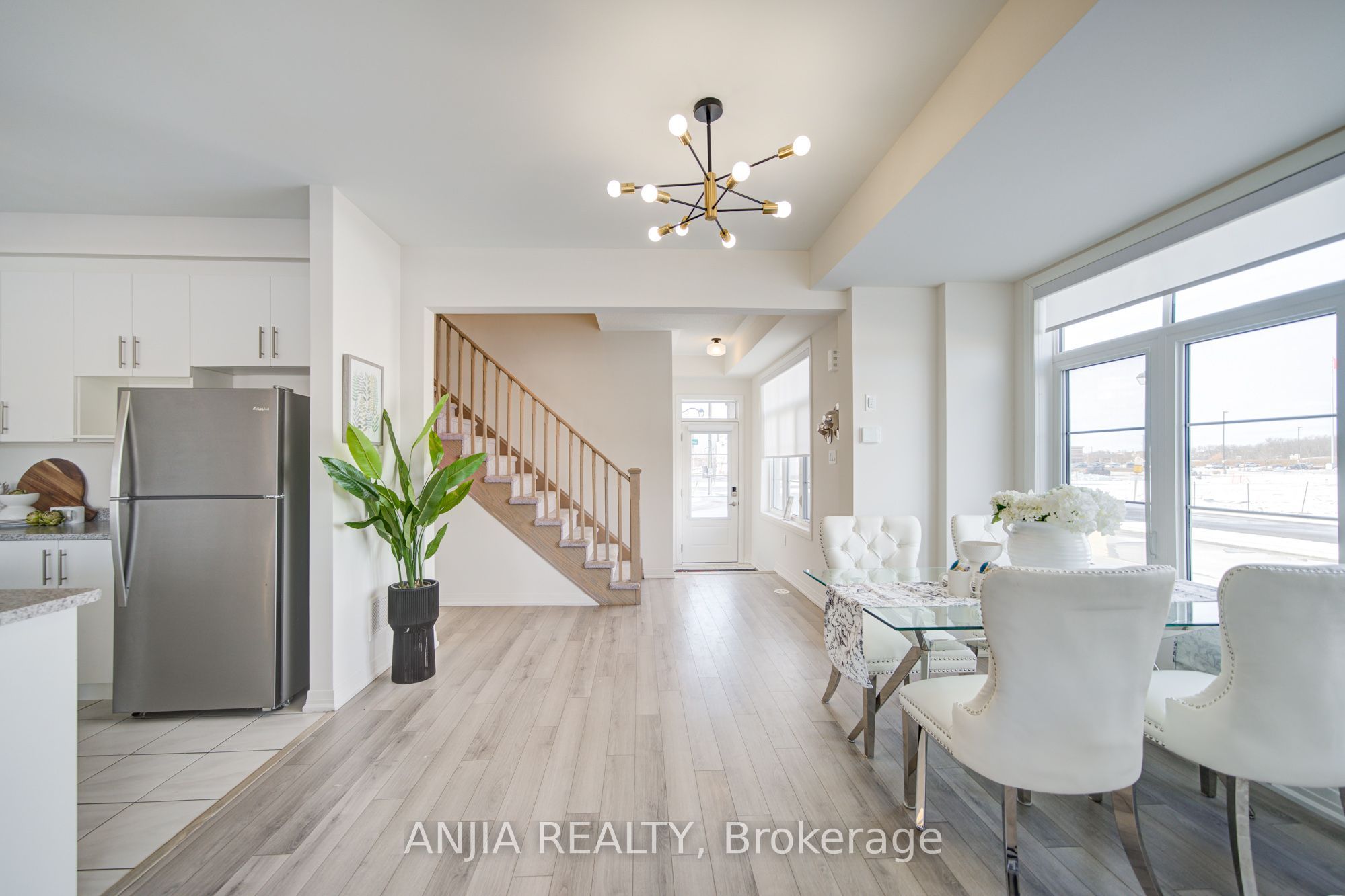 111 Carneros Way
