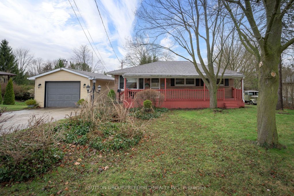 Photo of 164 McKeand Street, Ingersoll, ON N5C 3H9 (MLS # X13022970)