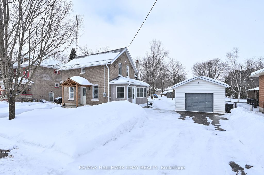 Photo of 48 Caroline Street W, Clearview, ON L0M 1G0 (MLS # S12821268)