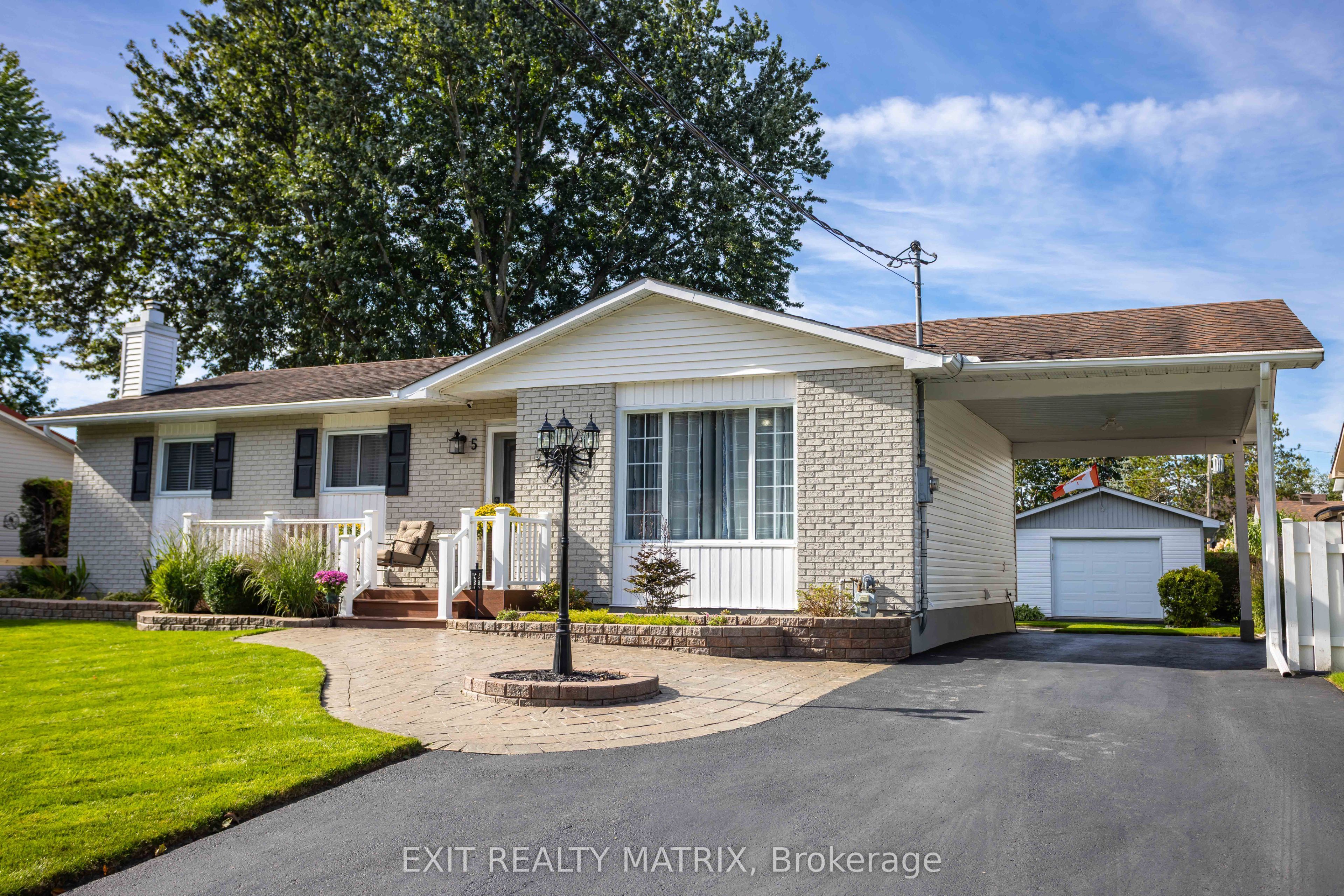 5 Gold Crescent - Photo 4