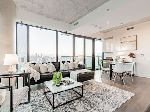 Photo of 161 Roehampton Avenue #4209, Toronto, ON M4P 0C8 (MLS # C12507316)